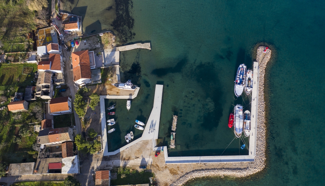 Dovršeni radovi na sanaciji luke Mrljane na otoku Pašmanu (2020.)
